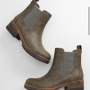 maurices Anna Chelsea boot